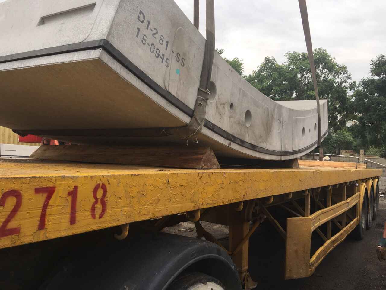 水泥預制件從江門運輸到香港