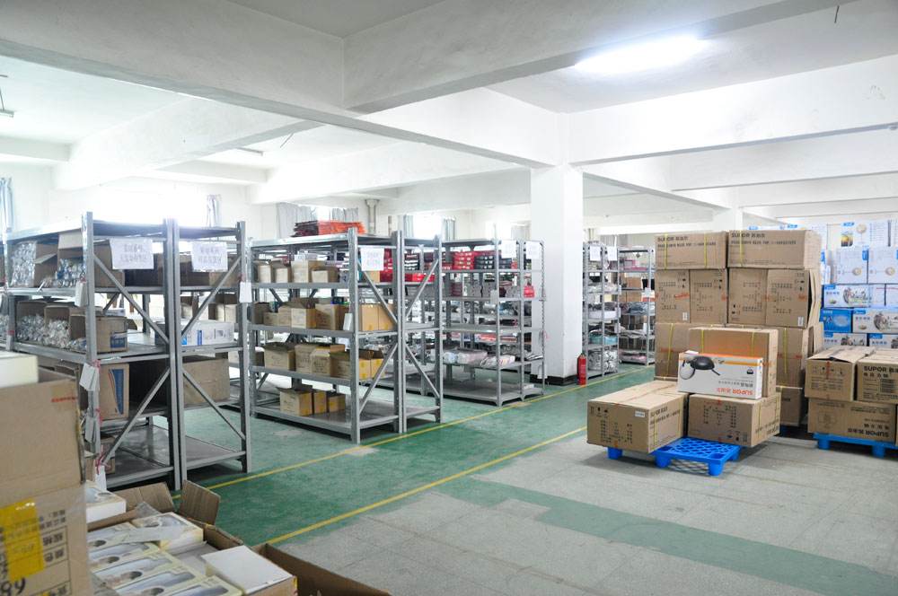 無錫某裝飾品物流到香港