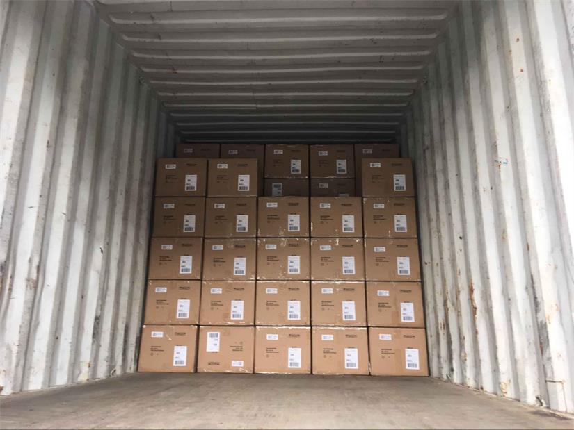 五金機(jī)器人從潮汕運(yùn)輸?shù)桨拈T