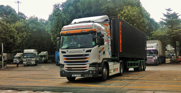 東莞發(fā)貨到香港,東莞運輸物品到香港