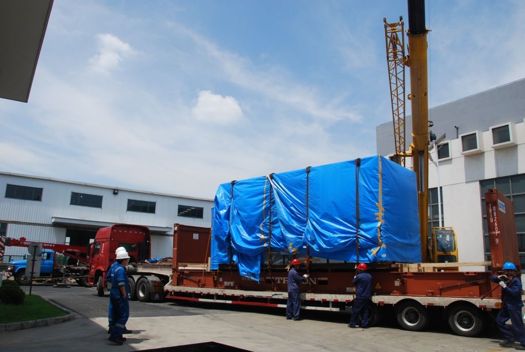 中港吊機(jī)車運(yùn)輸,中港運(yùn)輸?shù)较愀?吊機(jī)車運(yùn)輸