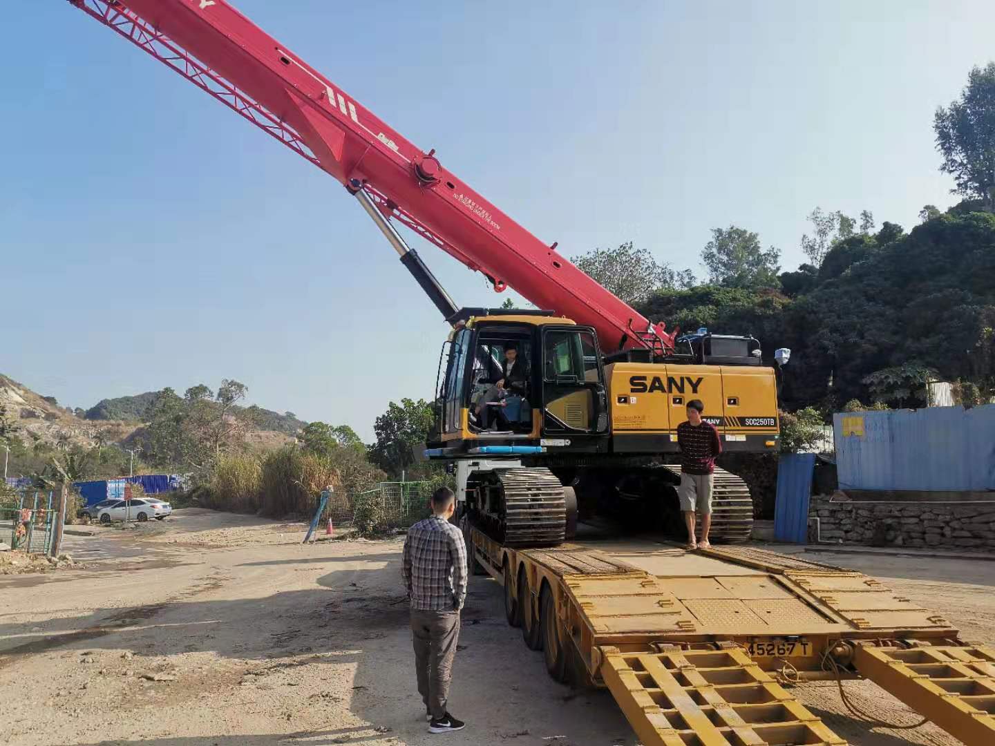 香港吊機車運輸 ,香港吊機車貨運